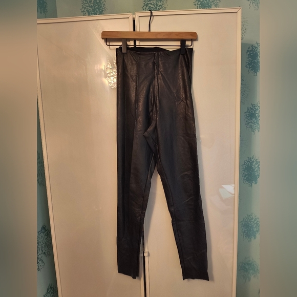 COMMANDO Perfect Control Faux Leather Leggings Medium Black - Picture 8 of 9